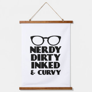 Tapisserie Suspendue Sale Nerdy Enked et Curvy