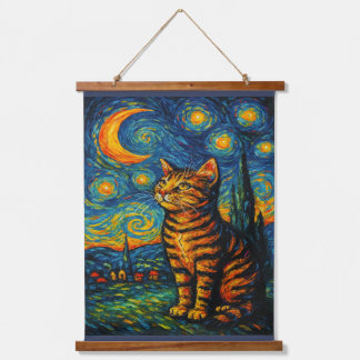 Tapisserie Suspendue  tabby cat gazes skyward
