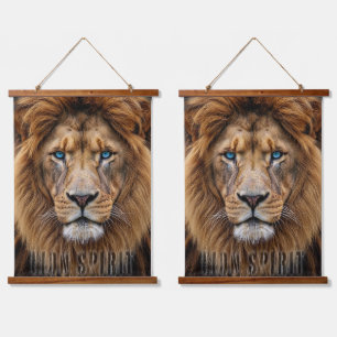 Tapisserie Suspendue Visage majestueux de lion aux yeux bleus   Faune A