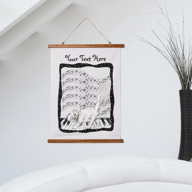 Tapisserie Suspendue Winking Cat on Piano Keys Bars Music Notes Cadre (Winking white cat on piano keys bars music notes black frame on wall tapestry.)