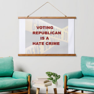 Tapisserie Suspendue Wood Topped Wall Tapestry