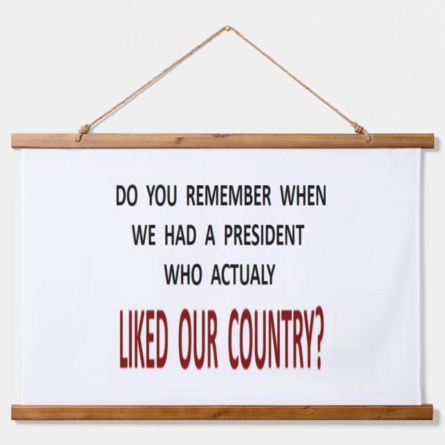 Tapisserie Suspendue Wood Topped Wall Tapestry (Devant)