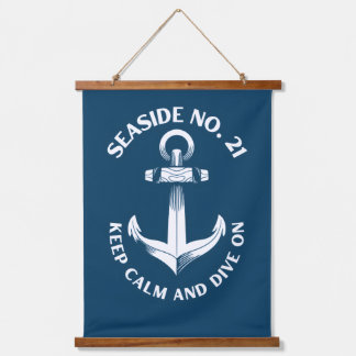 Tapisserie Suspendue wood topped wall tapestry