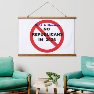 Tapisserie Suspendue Wood Topped Wall Tapestry