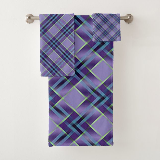 Tartan mauve plaid 1 dans les tons lavande et bleu (En situation)