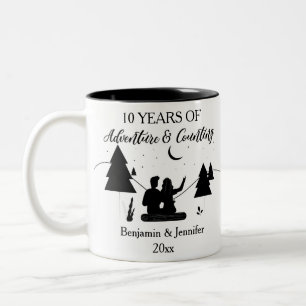 Tasse 2 Couleurs 10 ans d'aventure et dénombrement des personnages
