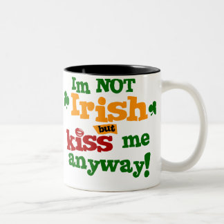 Tasse 2 Couleurs $17,95 deux non irlandais ont modifié la tonalité