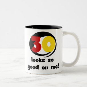 Tasse 2 Couleurs 30 Semblables T-shirts et cadeaux sur moi