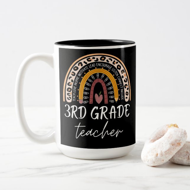 Tasse 2 Couleurs 3rd grade teacher back to school leopard rainbow (Avec donut)