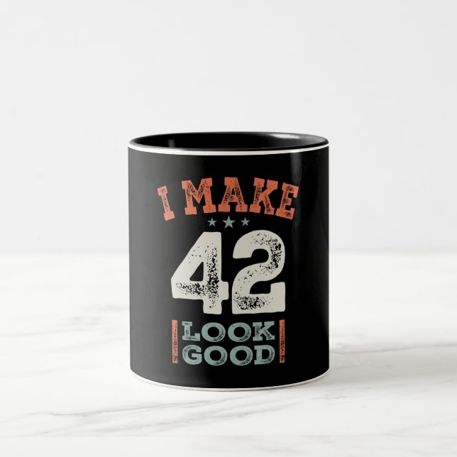 Tasse 2 Couleurs 42 Anniversaire Amusant 42 Ans (Centre)