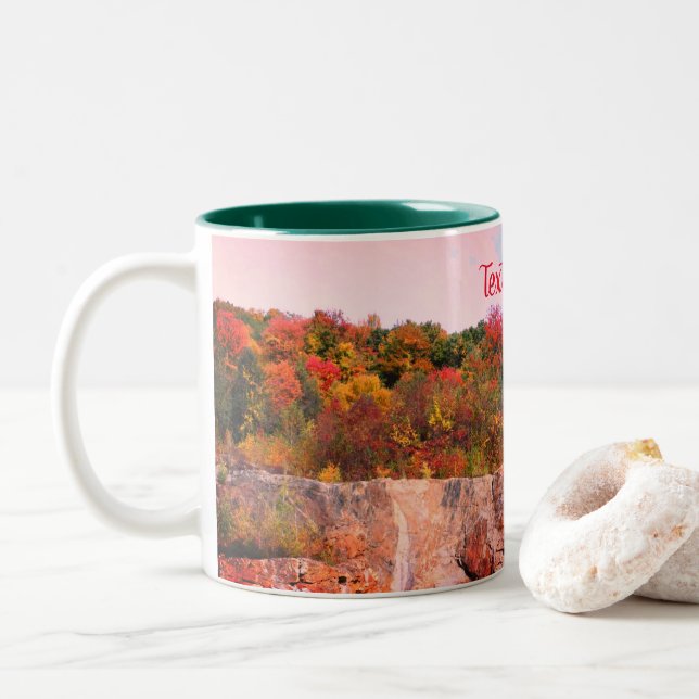 Tasse 2 Couleurs Automne Foliage Rock Cliff Nature Personnalisée (Avec donut)