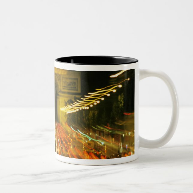 Tasse 2 Couleurs Avenue des Champs-Elysees, Arc de Triomphe, (Droit)