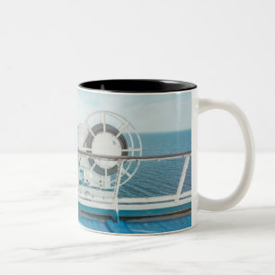 Tasse 2 Couleurs Balustrade d'un bateau de croisière