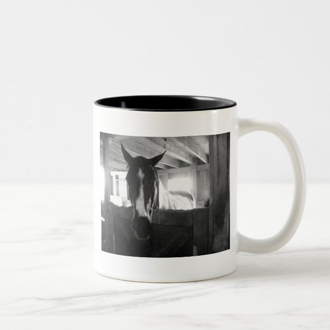 Tasse 2 Couleurs Barn Horse (Droit)