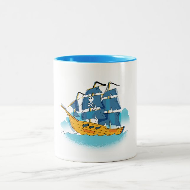 Tasse 2 Couleurs Bateau de pirate de dessin animé mignon (Centre)