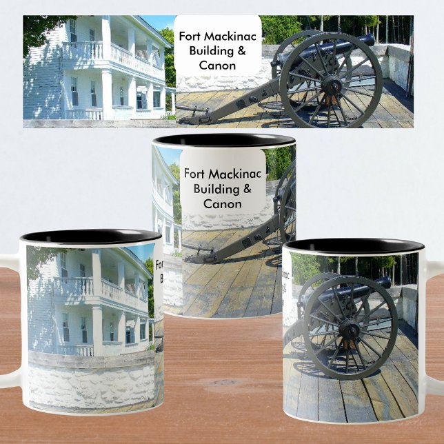Tasse 2 Couleurs Bâtiment Fort Mackinac et Canon à Mackinac Island (Fort Mackinac Building & Canon at Mackinac Island Two-Tone Coffee Mug)