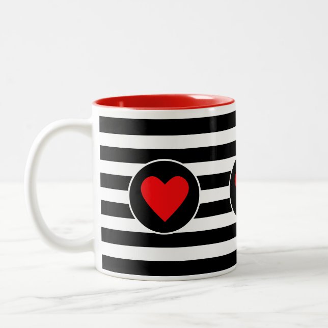 Tasse 2 Couleurs Beau coeur rouge sur noir & blanc rayé (Gauche)