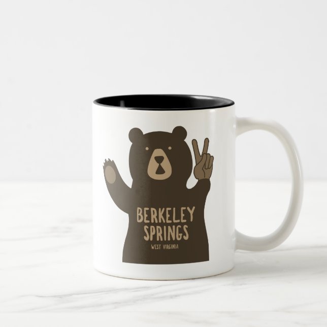Tasse 2 Couleurs Berkeley Springs West Virginia Peace Bear (Droit)