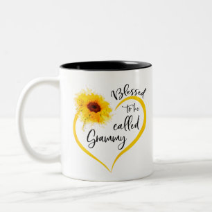 Tasse 2 Couleurs Bienheureux d'être appelé "don de tournesol grammy
