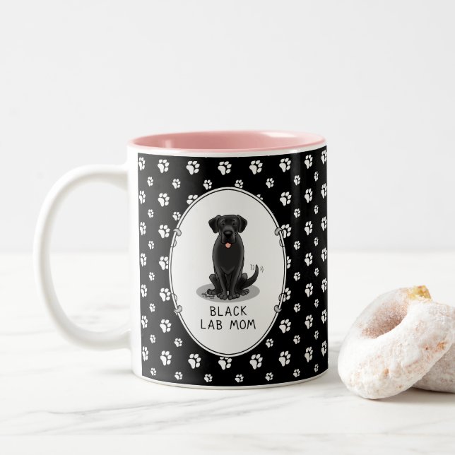 Tasse 2 Couleurs Black Lab Mom (Labrador Retriever Mom) mignonne ch (Avec donut)