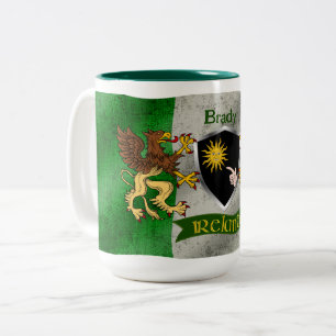 Tasse 2 Couleurs Bouclier irlandais personnalisé de Brady avec drap