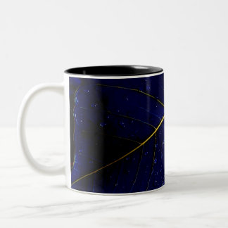 Tasse 2 Couleurs Bouteille de feuilles bleues