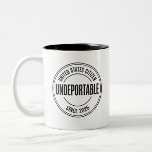 Tasse 2 Couleurs Cadeau personnalisé fier nouvel Américain, non dép