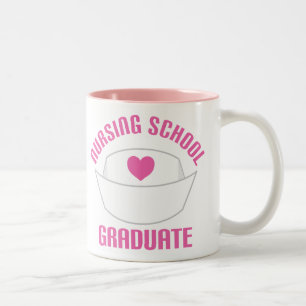 Tasse 2 Couleurs Cadeau rose de diplômé d'école d'infirmières