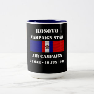 Tasse 2 Couleurs Campagne aérienne du Kosovo