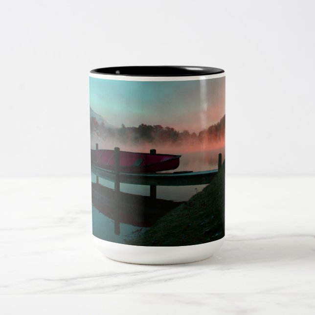 Tasse 2 Couleurs Canot vibrant sur le lac Junaluska (Centre)