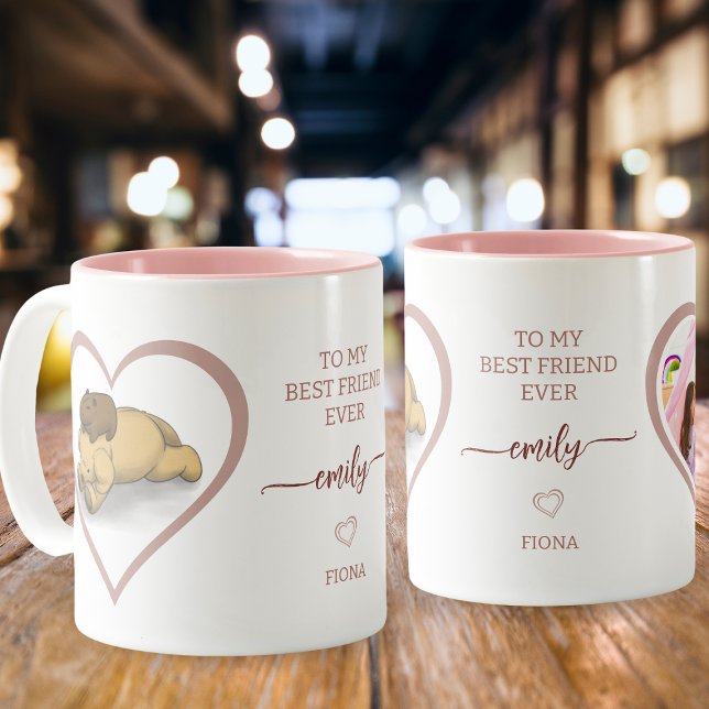 Tasse 2 Couleurs Capybara et Puppy Pink Love Frame Photo (Cherish your best friend with this heartwarming capybara and puppy coffee mug.)