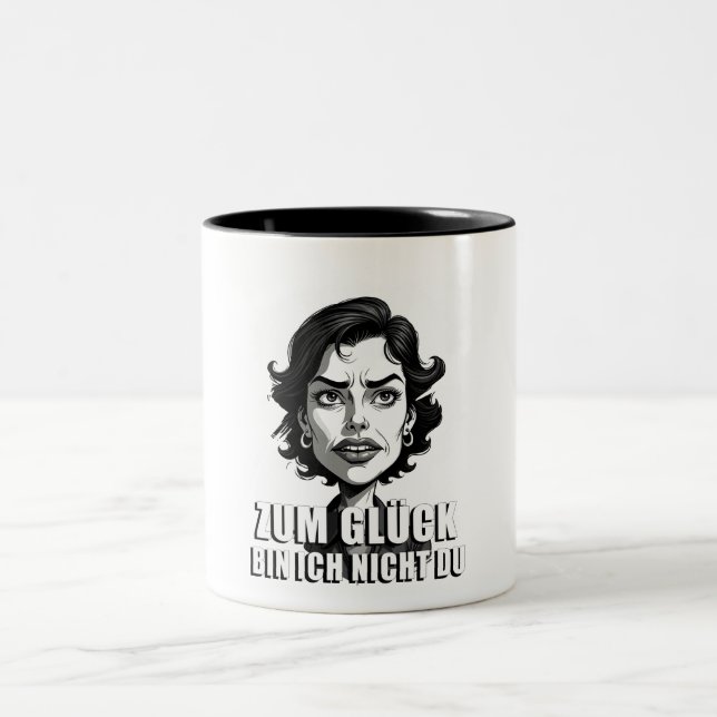 Tasse 2 Couleurs Caricature avec citation « heureusement… » (Centre)