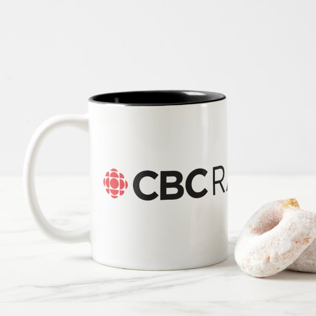Tasse 2 Couleurs CBC Radio One (Avec donut)