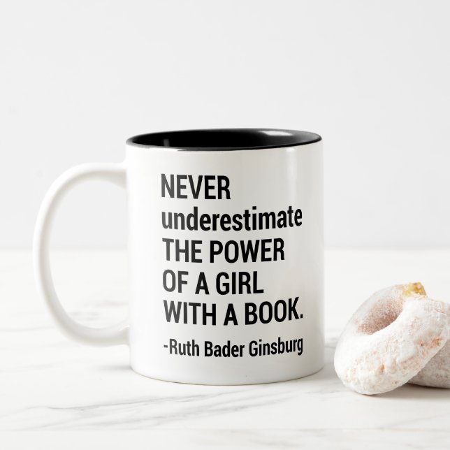 Tasse 2 Couleurs Célèbre cadeau RBG, Devis Ruth Bader Ginsburg (Avec donut)