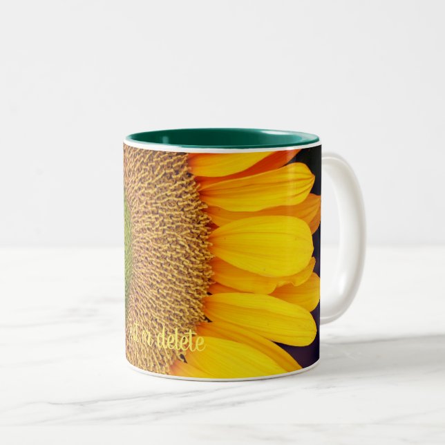 Tasse 2 Couleurs Centre de tournesol Gros plan Personnalisé (Devant droit)