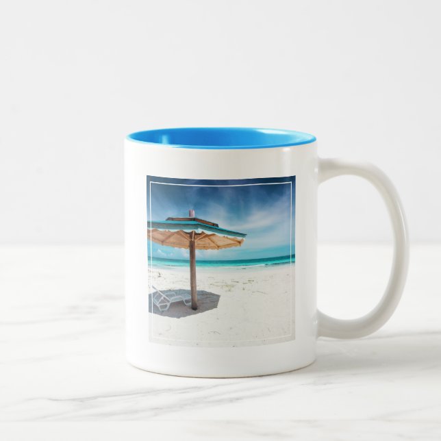 Tasse 2 Couleurs Chaise de plage et plage argentée de sables du (Droit)