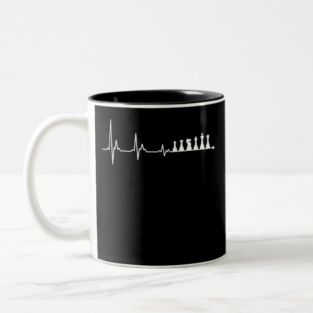 Tasse 2 Couleurs Chess Heartbeat Funny Heartbeat Lover TShirt (Gauche)