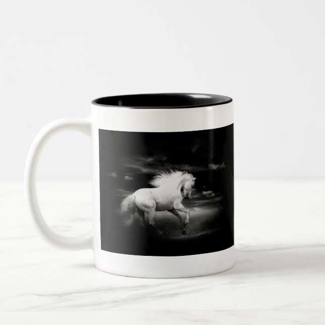 Tasse 2 Couleurs Cheval blanc en noir et blanc (Gauche)