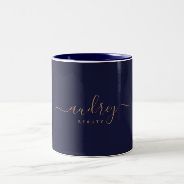 Tasse 2 Couleurs Chic Elegant Navy Blue Gold Script (Centre)