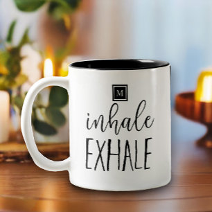 Tasse 2 Couleurs Citation Inspirationnelle Monogram Inhale