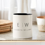 Tasse 2 Couleurs Classic Neutre Moderne Minimaliste Nom Monogramme<br><div class="desc">Élevez votre routine matinale avec notre Mug de café Neutre Moderne Minimaliste Monogramme Nom. Cette tasse élégante et élégante apporte une touche d'élégance contemporaine à votre rituel du café quotidien. Conçu dans un esprit de qualité, il présente un design minimaliste en noir et blanc classique, ce qui en fait un...</div>