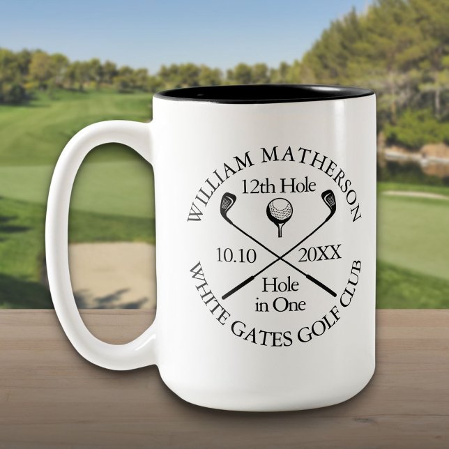 Tasse 2 Couleurs Classique Moderne de Golf sur Mesure avec un Trou  (Personalized Golf Hole in One Modern Classic Two-Tone Coffee Mug)