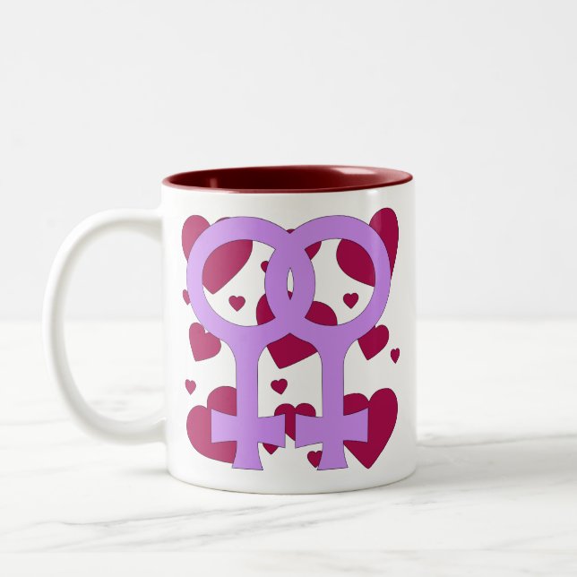 Tasse 2 Couleurs Coeurs lesbiens de mariage (Gauche)