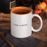 Tasse 2 Couleurs Comme un patron drôle mignon Citation tendance<br><div class="desc">Tasse à café tendance, mignonne et drôle disant "Comme un patron" dans la typographie moderne sur la tasse à café à deux tons. On aime l'intérieur orange mais la tasse est disponible en beaucoup plus de couleurs. Cette tasse est parfaite pour tous ceux qui recherchent une façon élégante et amusante...</div>