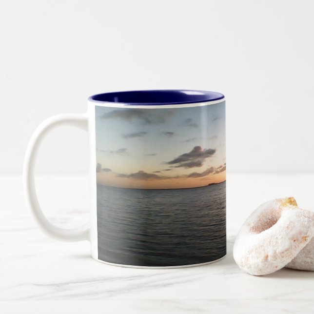 Tasse 2 Couleurs Coucher De Soleil Sur La Plage (Avec donut)