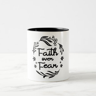 Tasse 2 Couleurs Croyance sur la peur Citation chrétienne