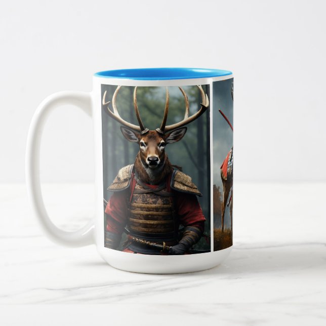 Tasse 2 Couleurs Curiosité majestueuse : Red Deer dans la forêt (Gauche)