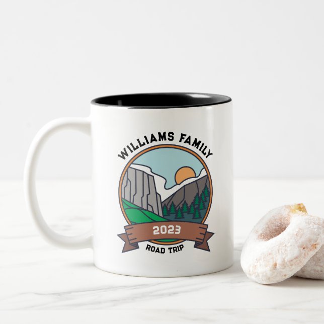 Tasse 2 Couleurs Custom Family Reunion Road Trier Mountain (Avec donut)