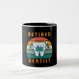 Tasse 2 Couleurs dentiste à la retraite