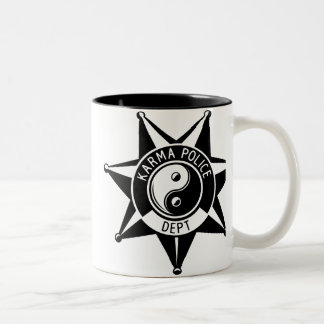 Tasse 2 Couleurs Département de police de karma !